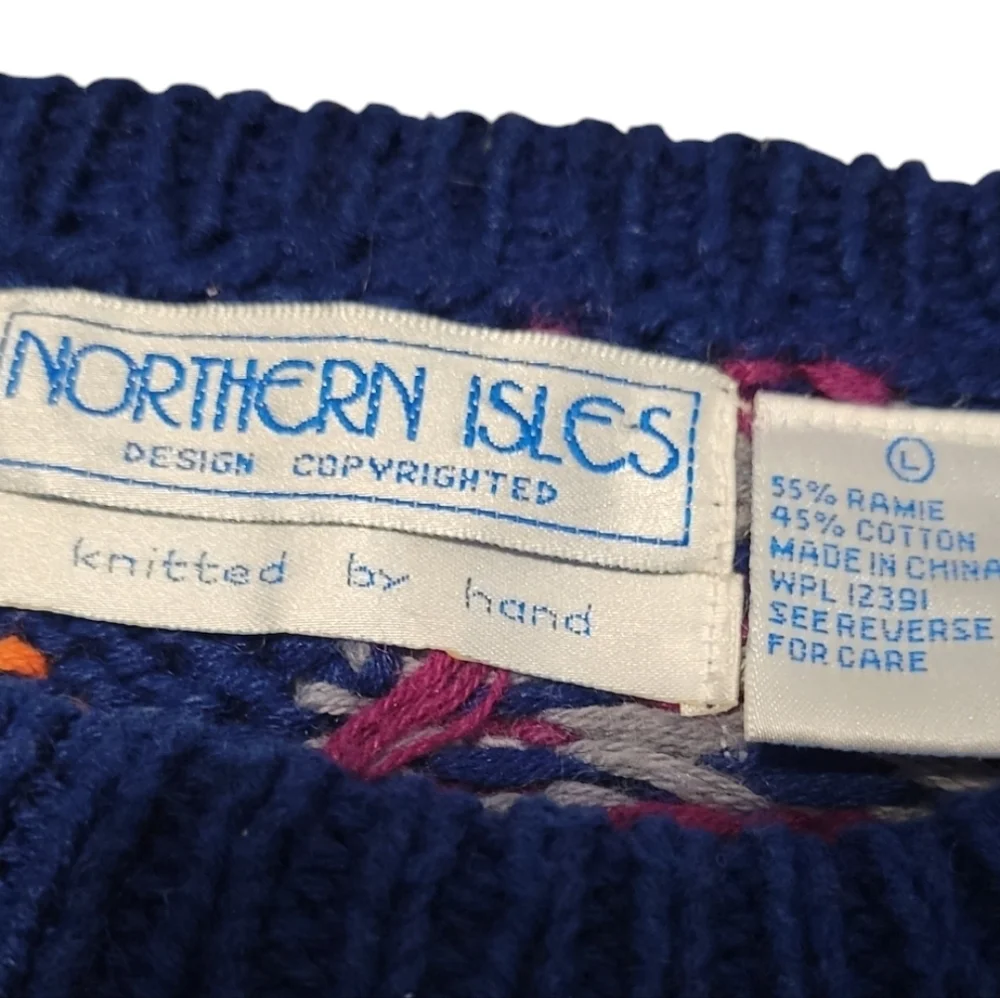 Vintage Northern Isles Hand Knit Granny Nursery Rhyme Patchwork Sweater SZ Large - Picture 4 of 11
